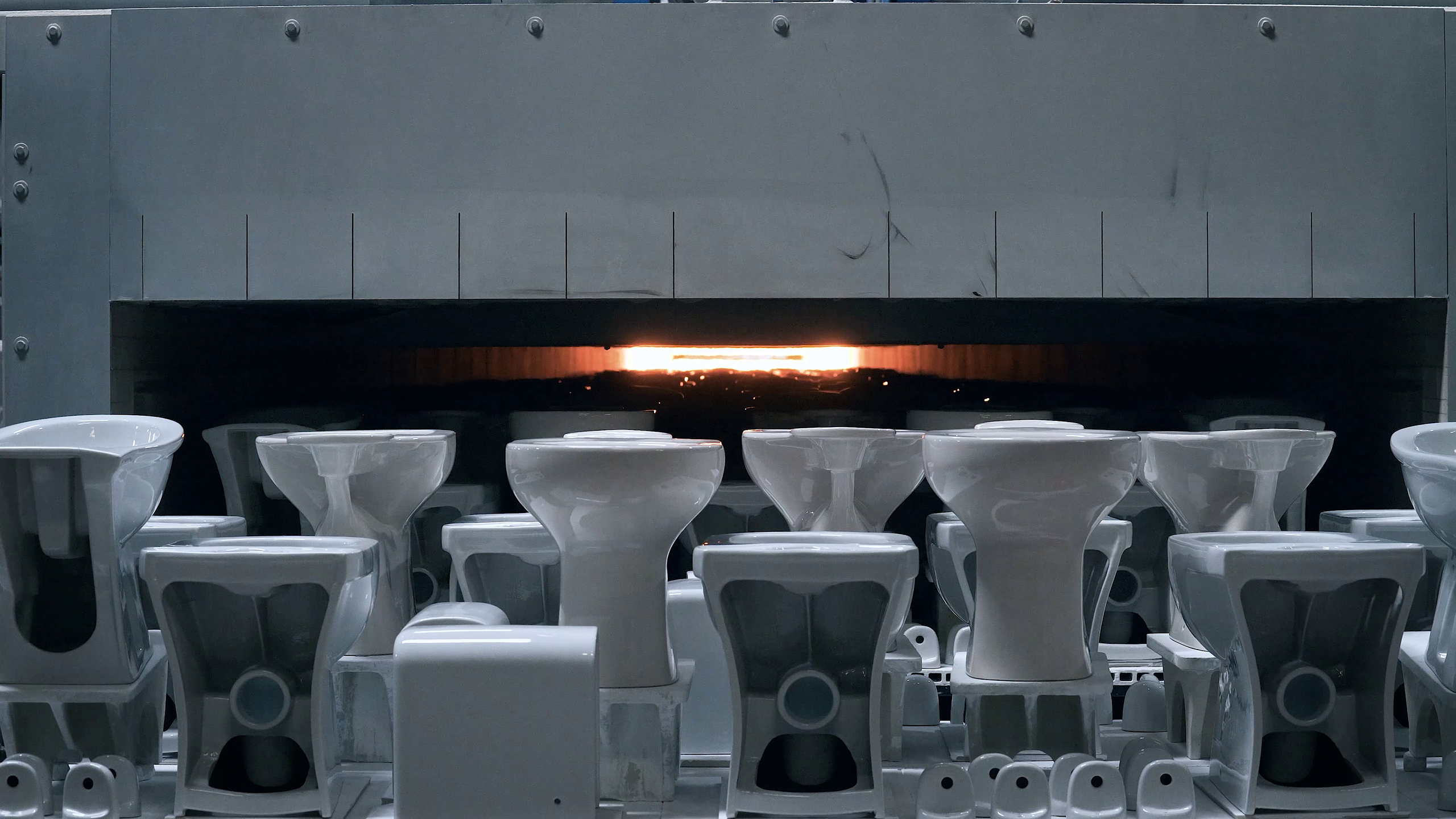RAK Ceramics upgrades sustainably its sanitaryware manufacturing model